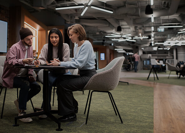 Tailored for the organizations who focus on talent and leaders.